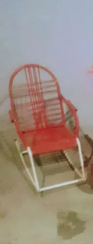 Cadeira de balanço infantil