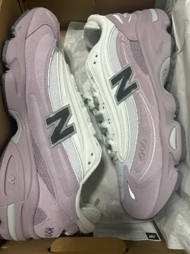 TÊNIS NEW BALANCE M1000PSY ROSA N. 41 - ORIGINAL, NOVO E NA CAIXA