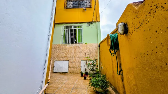 Sobrado 2 quartos - Bairu