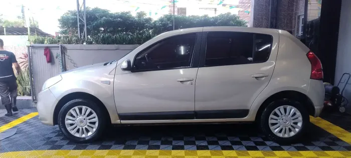 Renault Sandero Privilège Hi-flex 1.6 16V 5P AUT 2012