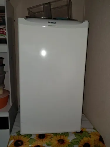 Frigobar Midea