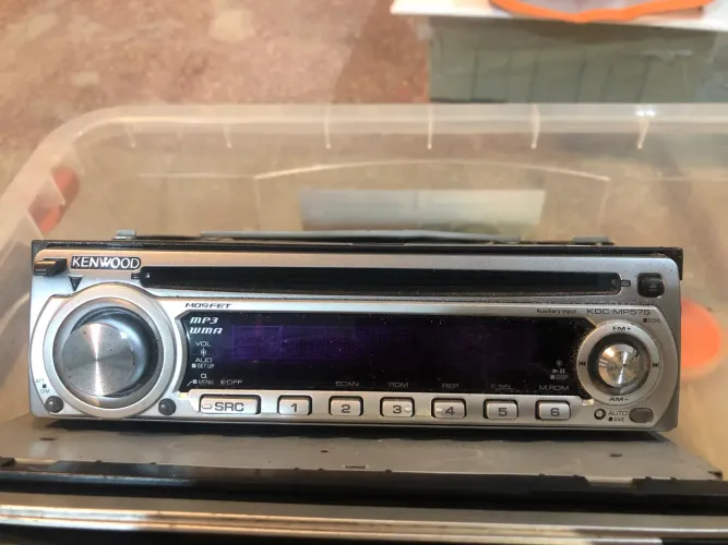 Radio/CD Kenwood 