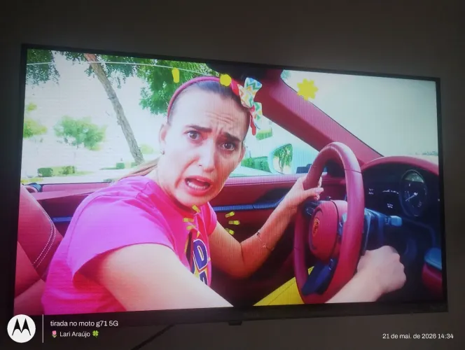 Tv Philco 32 polegadas smart Roku tv