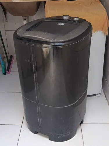 Máquina de lavar tanquinho