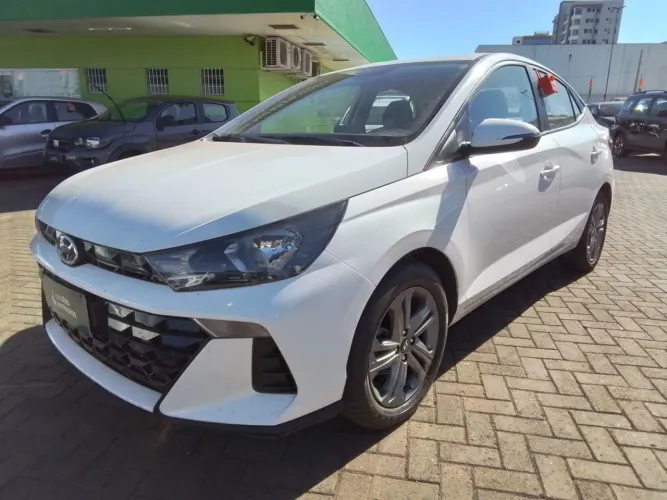 Hyundai HB20S Comfort Plus 1.0 TB Flex 12V AUT 2025