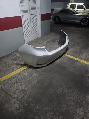 Vendo Parachoque Corolla 2023 original 