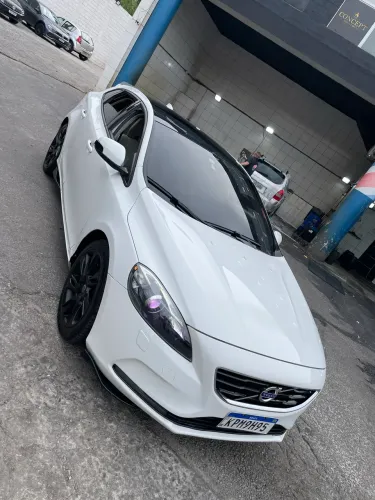 Volvo V40 T-4 2.0 Aut./mec. 2013