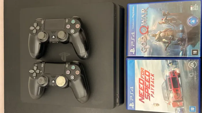 PlayStation 4 Slim
