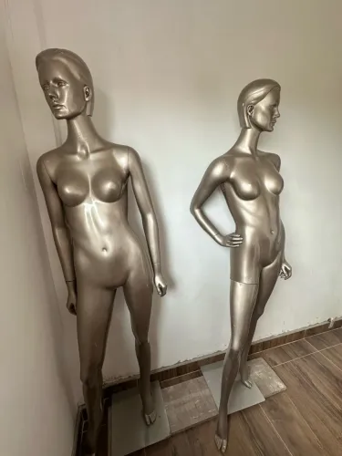 MANEQUIM FEMININO 