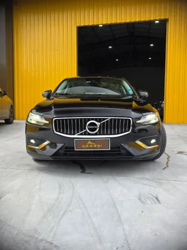 Volvo S60 T-5 Inscription 2.0 254cv 4P 2020
