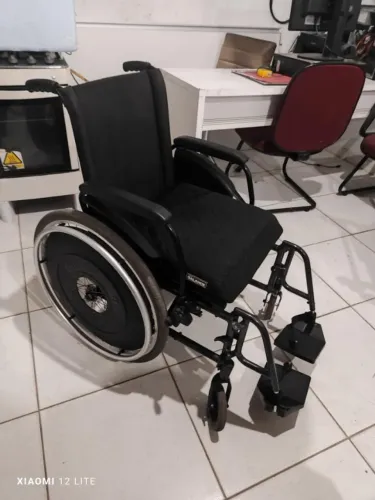 Oportunidade! Cadeira de rodas Ortobras só 5 Meses de uso