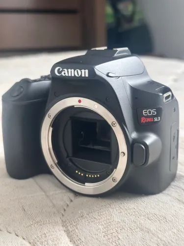Canon Sl3