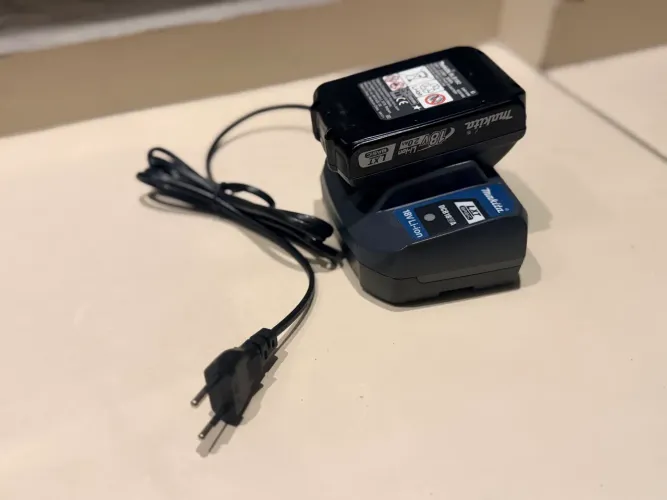 Bateria + carregador 18v originais makita