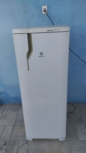 geladeira fros free Electrolux