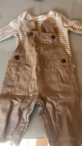 Conjunto macacão jeans bebê 