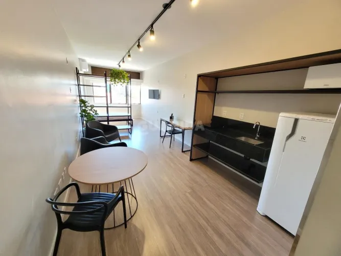 Apartamento Loft/Studio mobiliado no bairro Bom Fim.