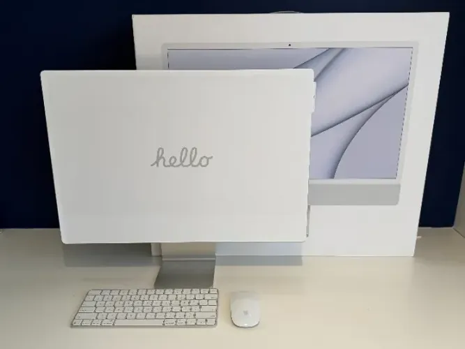 iMac 24 Polegadas 2021 M1 8GB 256SSD PRATA - Seminovo