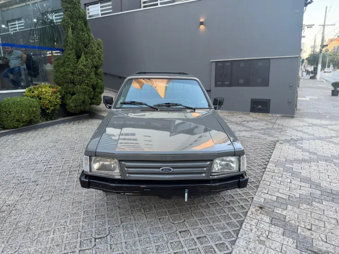 Ford Pampa L 1.6 (álcool) 1989