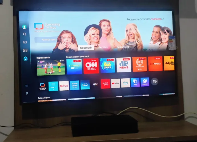Tv 43 qLED smart 4k wi-fi bluetooth modelo novo modelo na foto