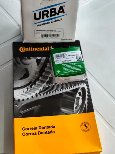 Kit correia dentada, tensionador e bomba d'água 