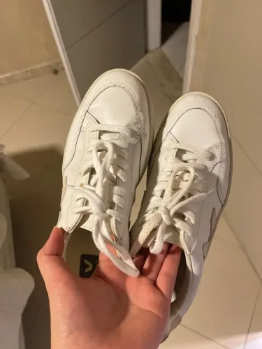 Tenis Vert / Veja 38/39