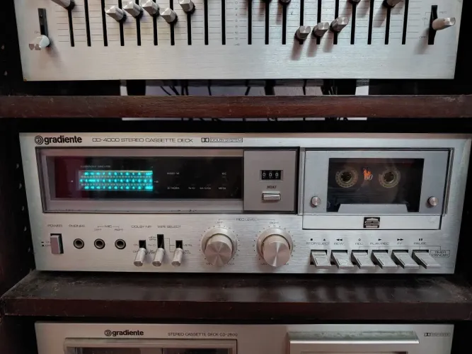 TAPE DECK GRADIENTE CD-4000 FUNCIONANDO PERFEITAMENTE SERIGRAFIA 100% TODO ORIGINAL