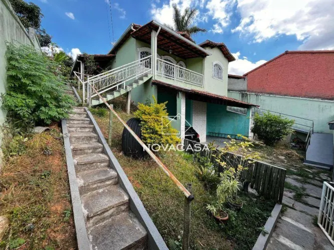 Casa com 3 dormitórios à venda, 180 m² por R$ 1.370.000,00 - Céu Azul - Belo Horizonte/MG