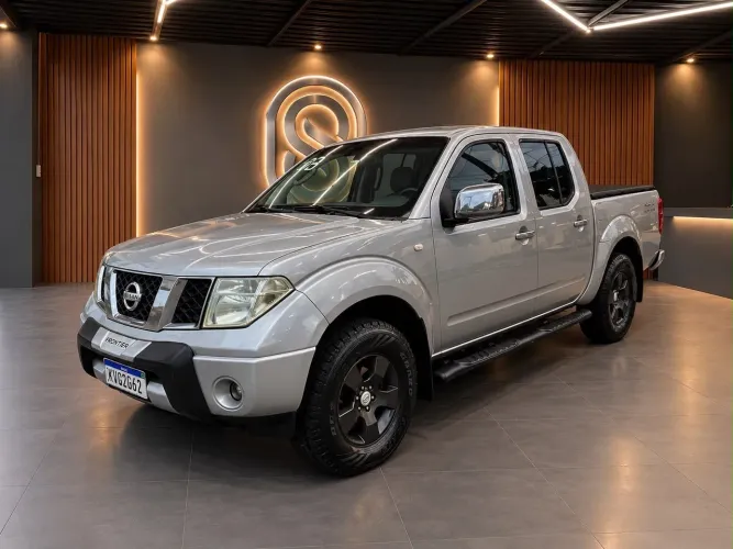 Nissan Frontier SEL CD 4X4 2.5 TB Diesel Aut. 2008