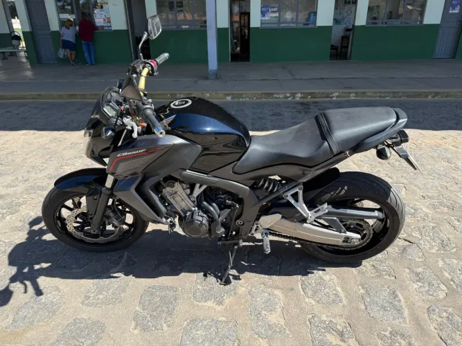 Vendo ou troco por carro Moto Honda CB650F