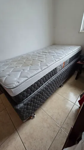 Cama Box - Solteiro - Preta (com ou sem colchão)
