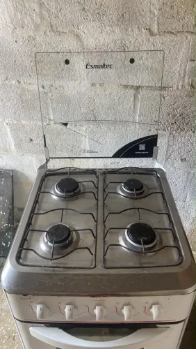 Fogão com mangueira de gás completo
