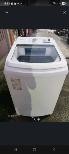 Máquina de lavar 14 220v..lindona..leia