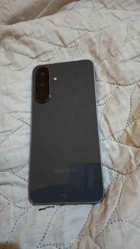 A 56 ( 256 gb ) 1 mês de uso / aceita proposta