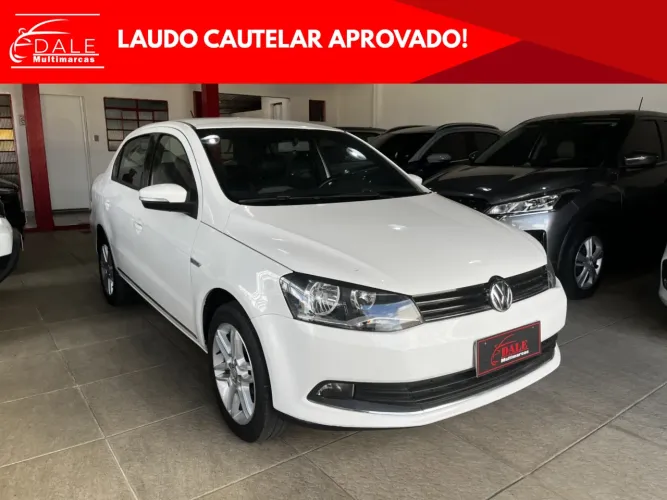 Volkswagen Voyage 1.6 MSI Flex 16V 4P AUT 2015