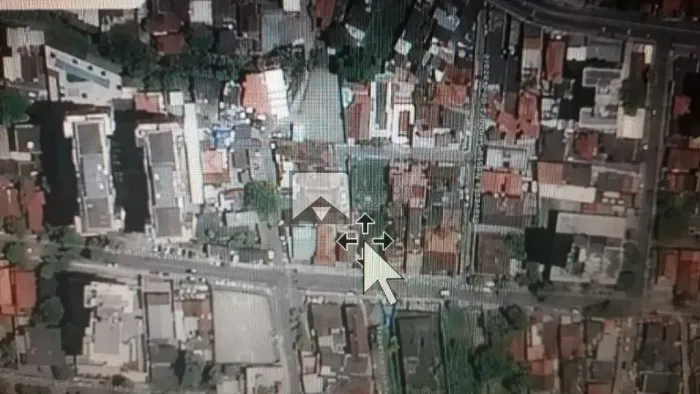 excelente, com projeto aprovado para construção.