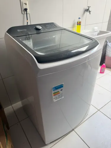 Lavadora Eletrolux Efficiente Led18 18kg -cesto Inox - 220v
