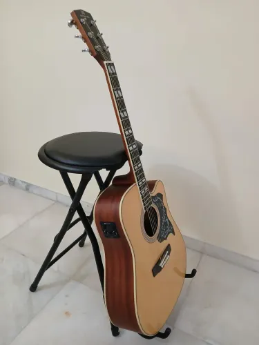 Banco Cadeira para músico