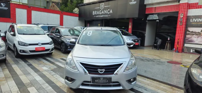 Nissan Versa SL 1.6 16V Flexstart 4P Mec. 2018