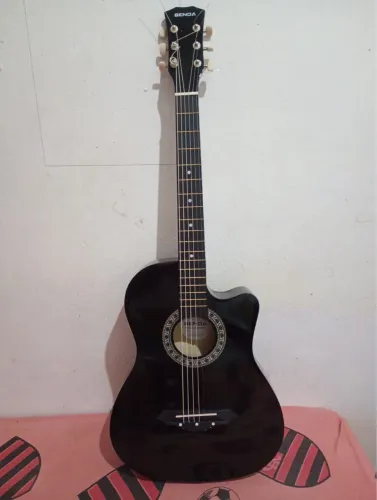 Violão acústico