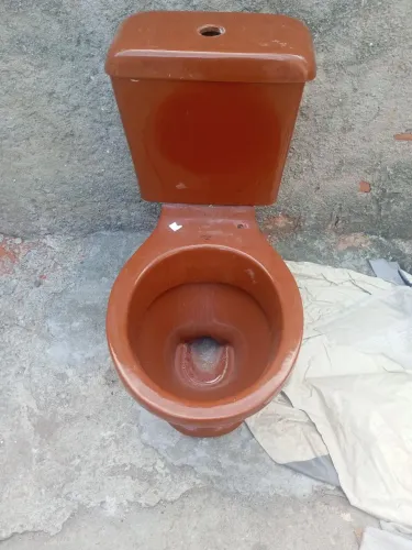 Vendo vaso sanitário acoplado para saí agora
