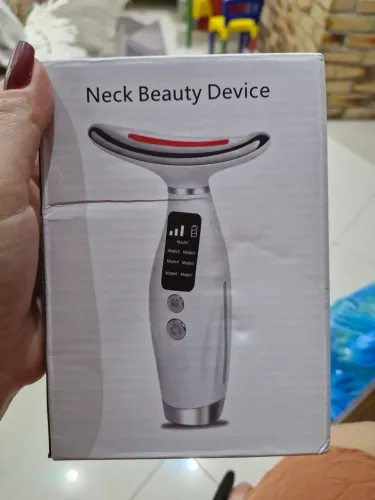 Massageador facial