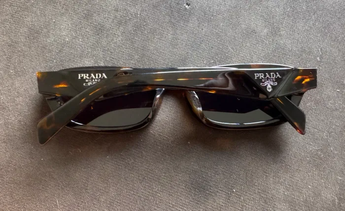 oculos prada
