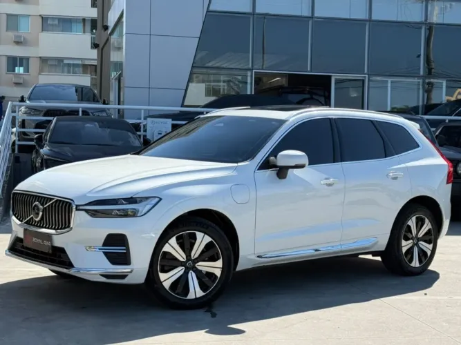 Volvo XC-60 T-8 Pol. Eng. 2.0 AWD (híbrido) 2023