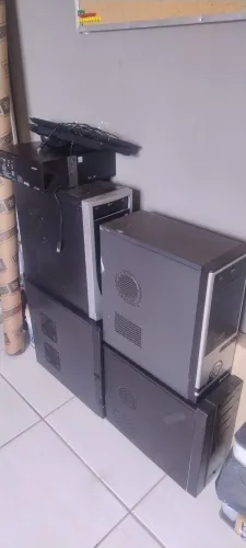 Vários computadores para reforma ou retirada de peça 