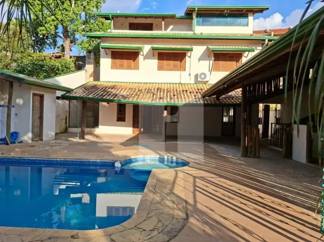 Casa com potencial 4 dormitórios, piscina e Gourmet à venda, 300 m² JARDIN SORIRAMA - SOUS