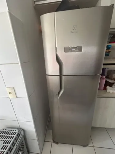 Geladeira Eletrolux