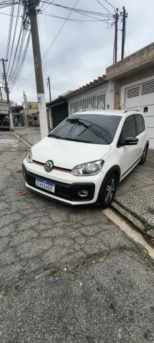 Volkswagen Up! Cross 1.0 TSI Total Flex 12V 5P 2018