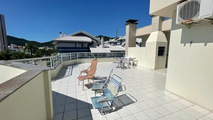 Cobertura com Vista Mar a venda na Praia Brava em Florianópolis SC