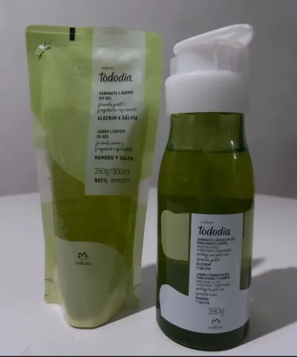 Sabonete líquido e refil Alecrim e Sálvia