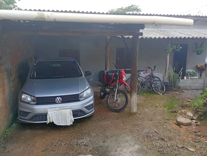 Oportunidade vendo casa em pescaria brava a venda
